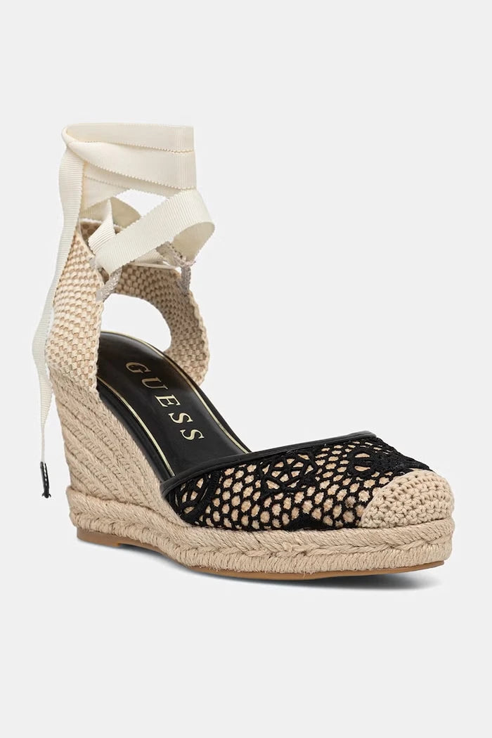 Guess kadın CHEYIN eğik platform espadriller