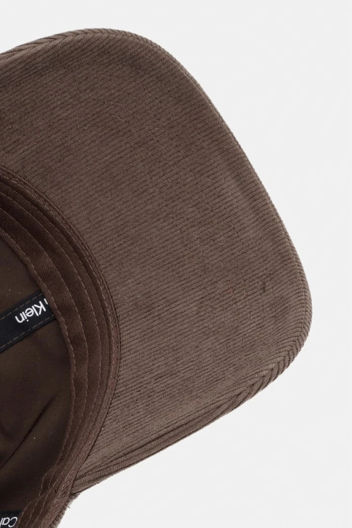 Calvin Klein erkek kot kumaşı şapka
