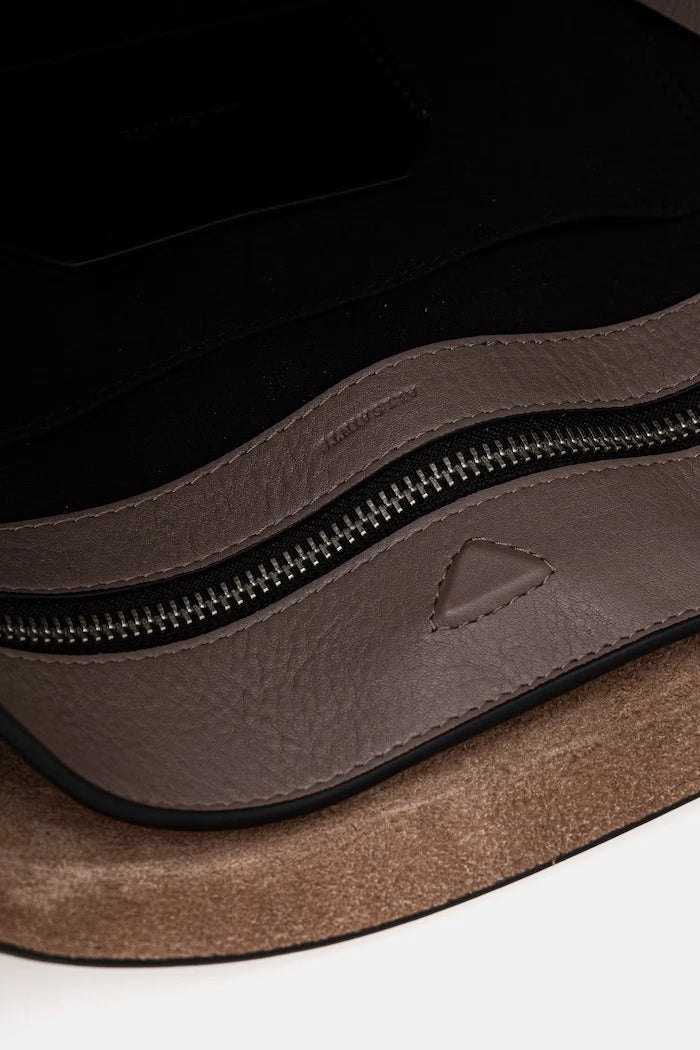 Велурена чанта AllSaints MARLO