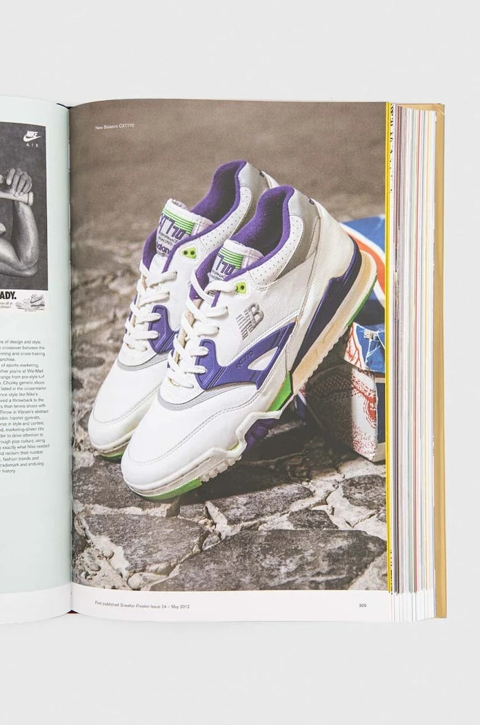 Taschen GmbH - Книга Sneaker Freaker. The Ultimate Sneaker Book, Simon Wood