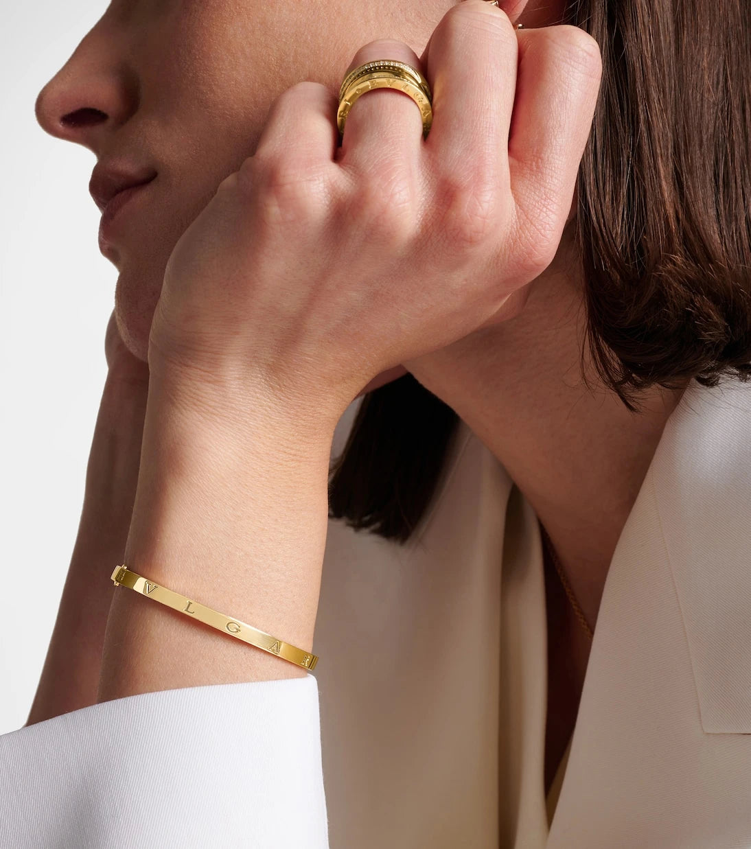 Bvlgari - سوار B.zero1 Essential من الذهب عيار 18 قيراطًا
