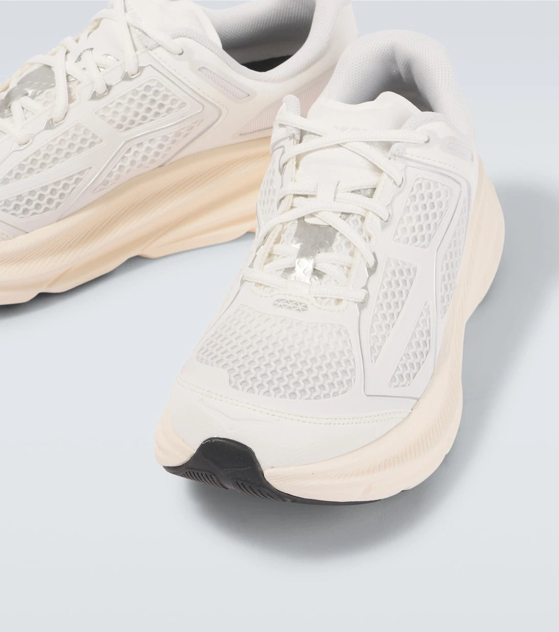 Hoka One One - أحذية الجري كليفتون ون 9