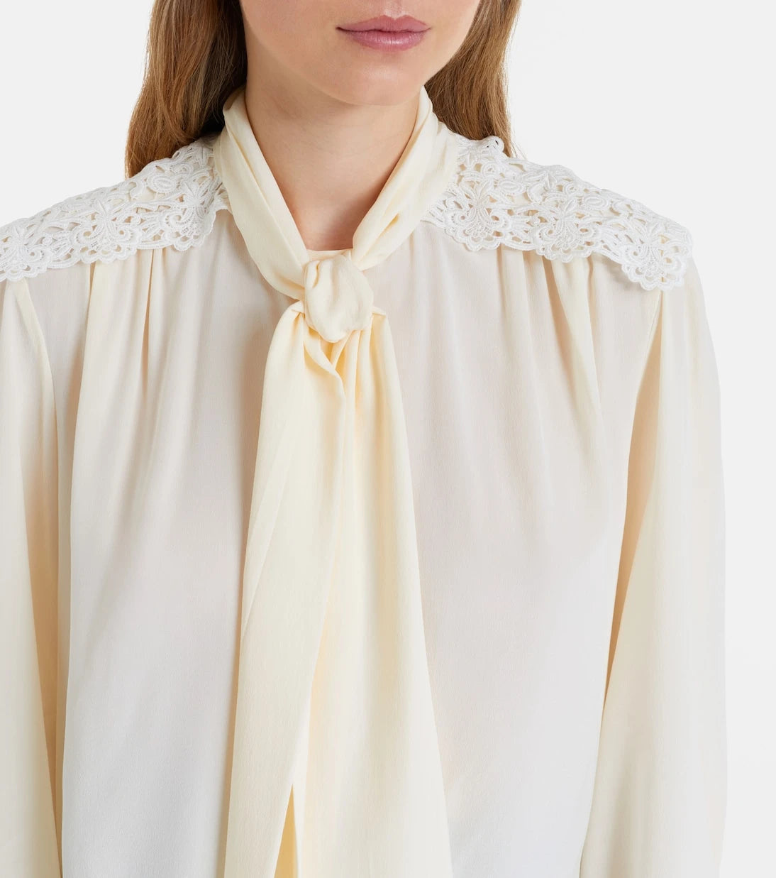 Chloé - Lace-trimmed silk crêpe de chine blouse