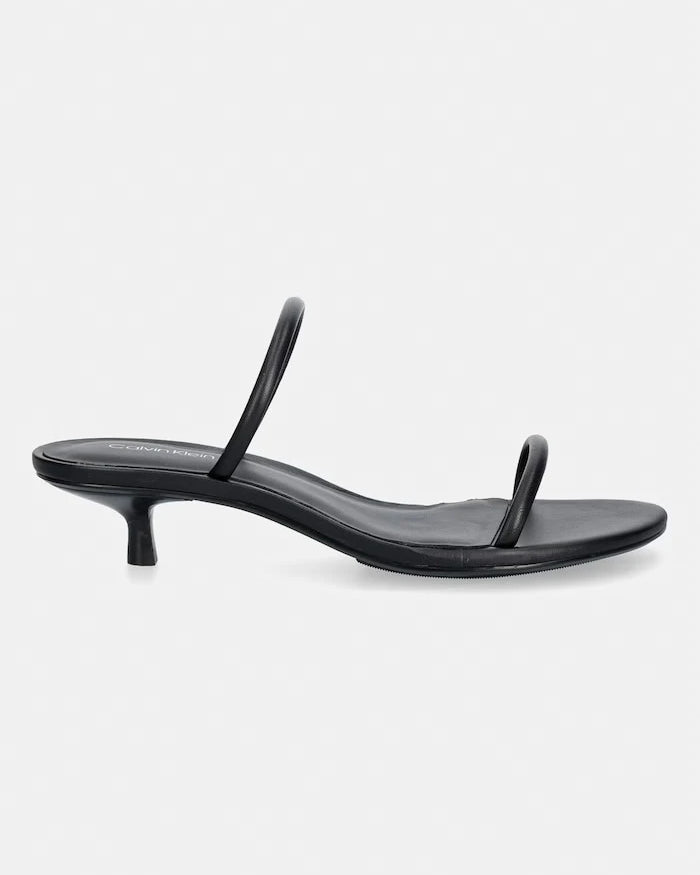 Calvin Klein deri ince topuklu sandalet KITT HEEL SNDL DOUBLE STRAP LTH