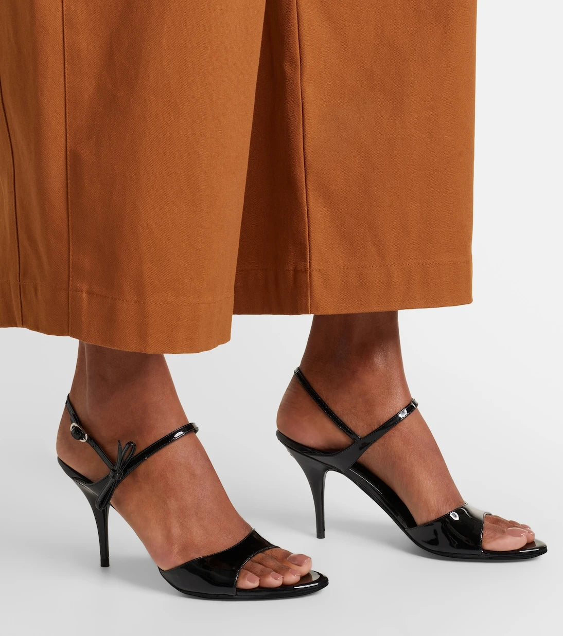 Balenciaga - Avenue Bow patent leather sandals