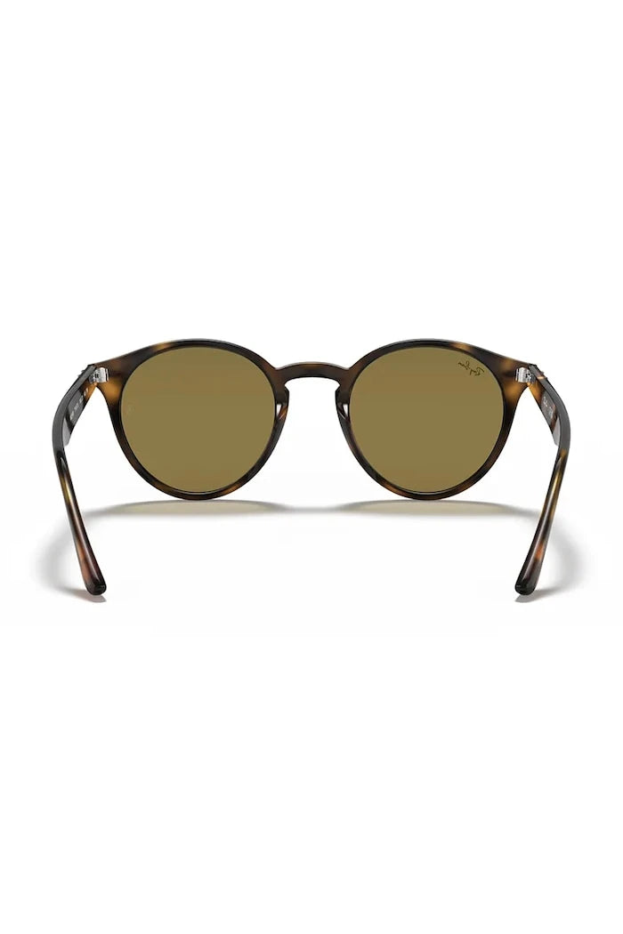 Ray-Ban güneş gözlüğü