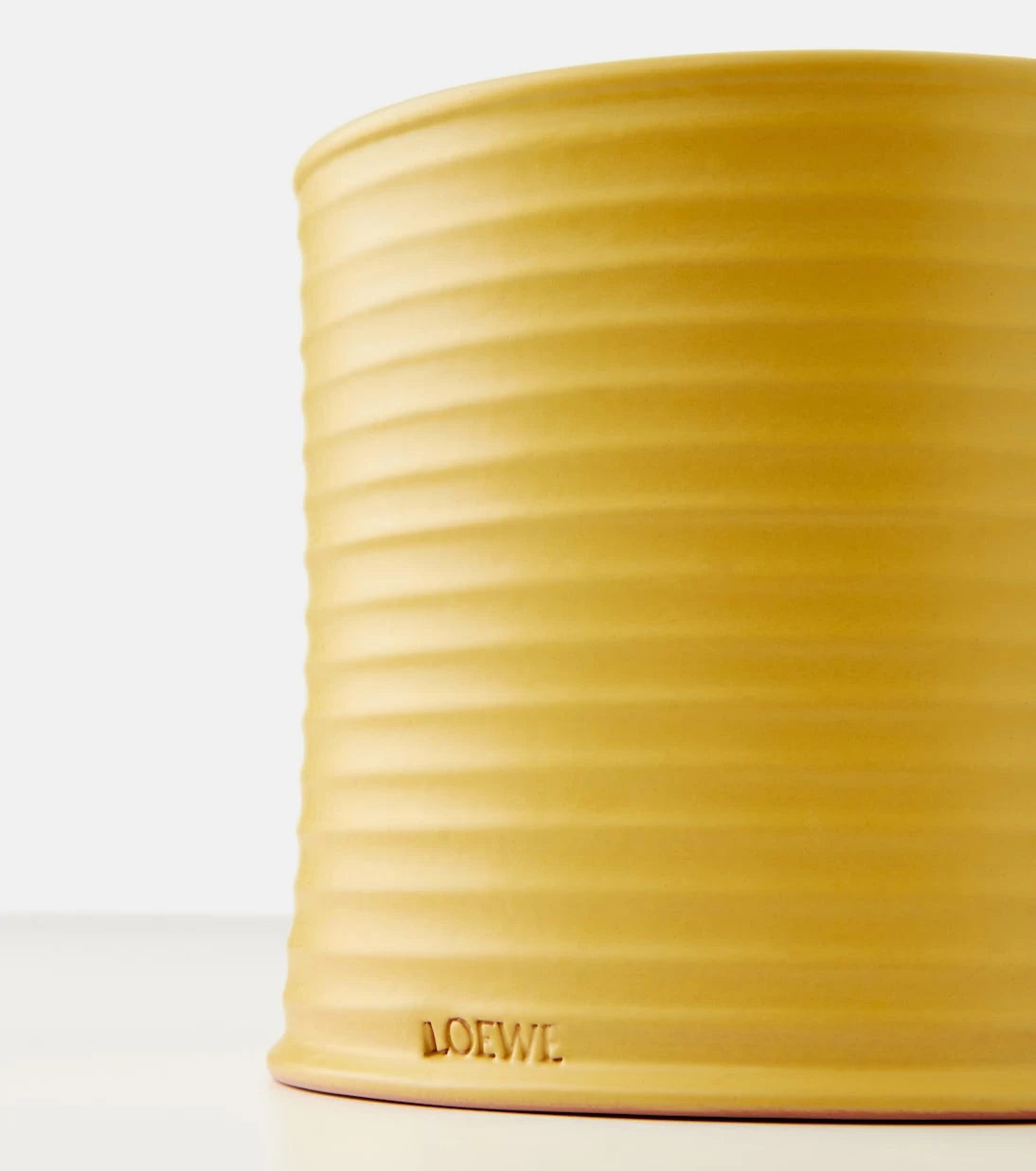 Loewe Home Scents - Honeysuckle Large scented candle