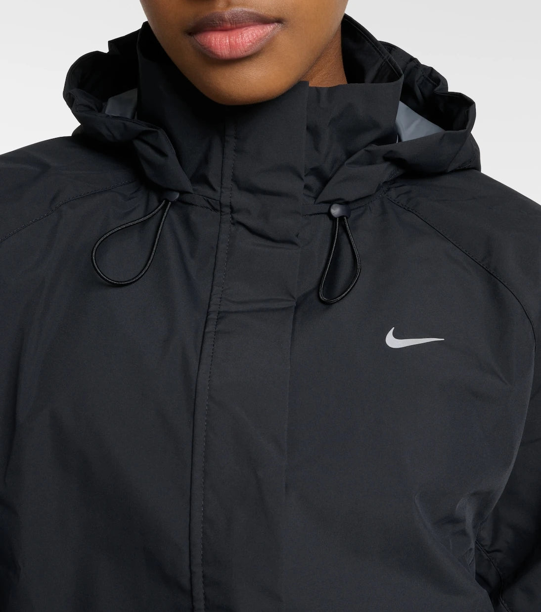Nike - سترة Storm-FIT Swift