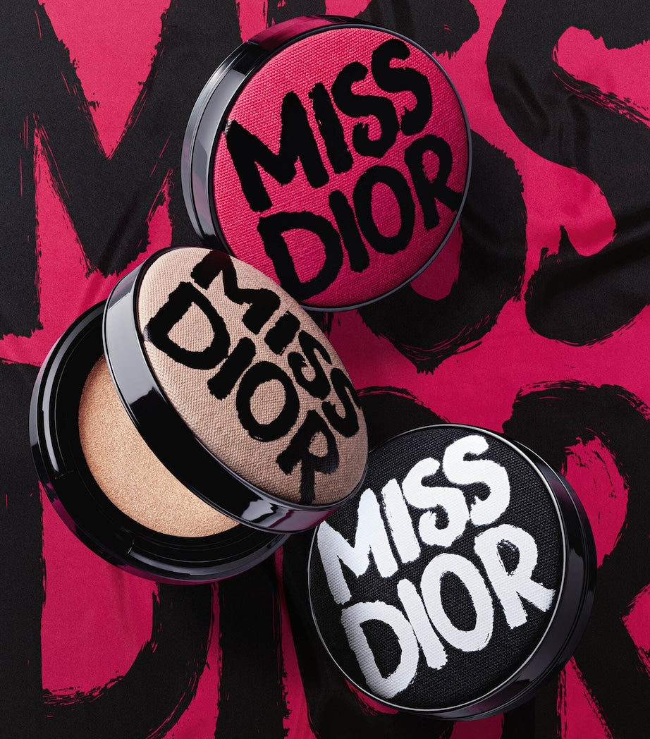 Dior Forever Cushion Case Couture Compact