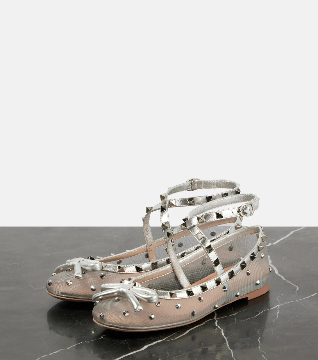 Valentino Garavani - Rockstud bow-detail mesh ballet flats