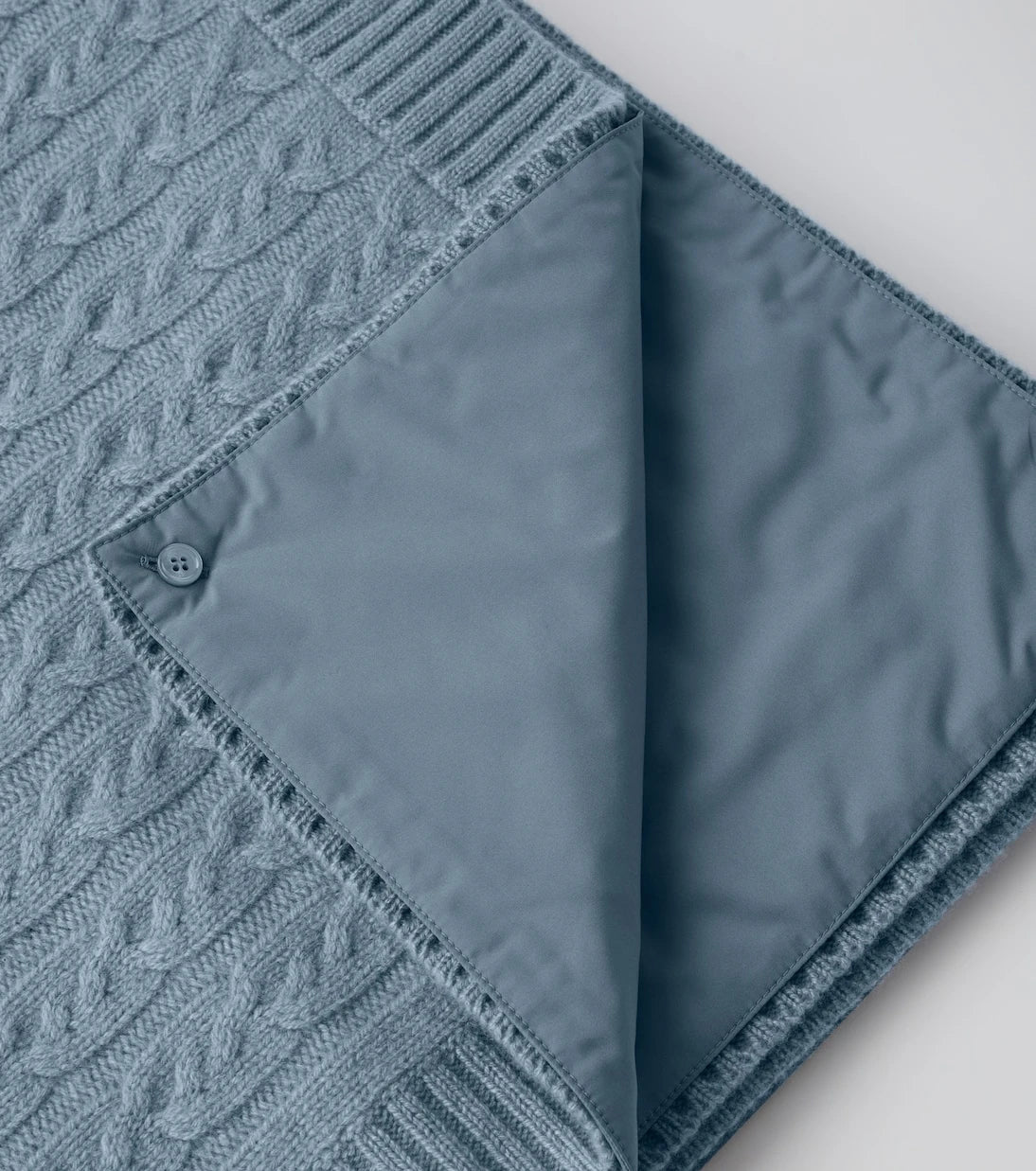 Loro Piana - Cable-knit cashmere blanket