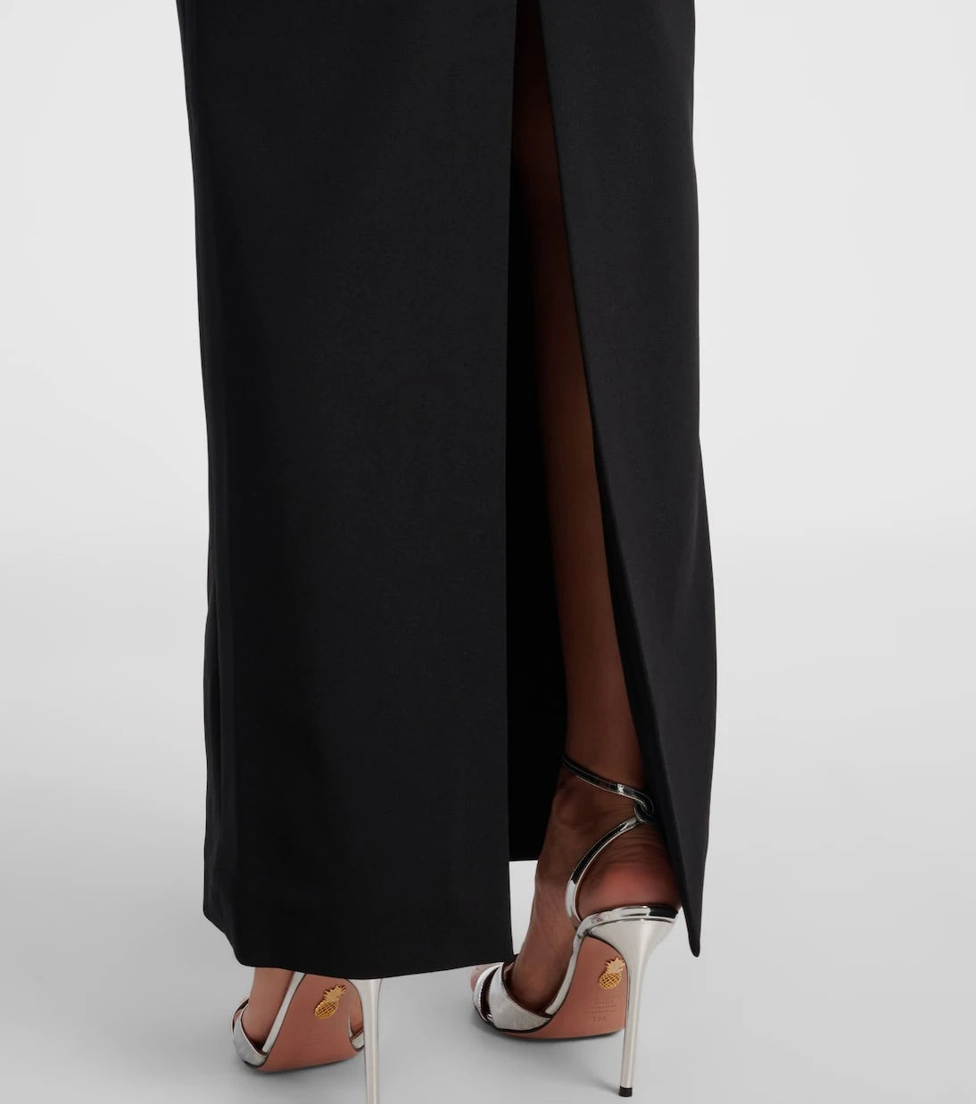 Solace London - Ilona halterneck crêpe gown
