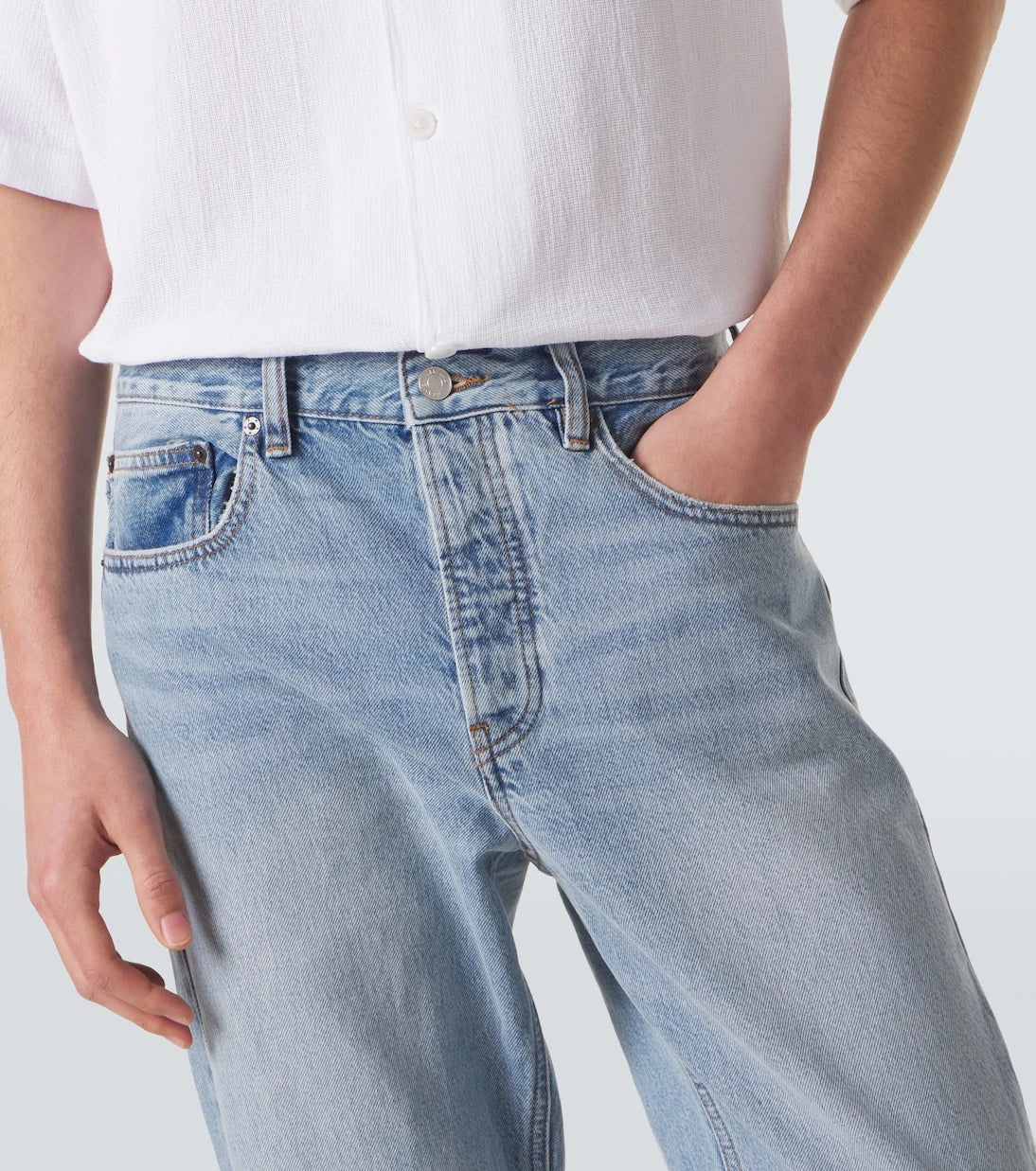 Frame - Mid-rise straight jeans