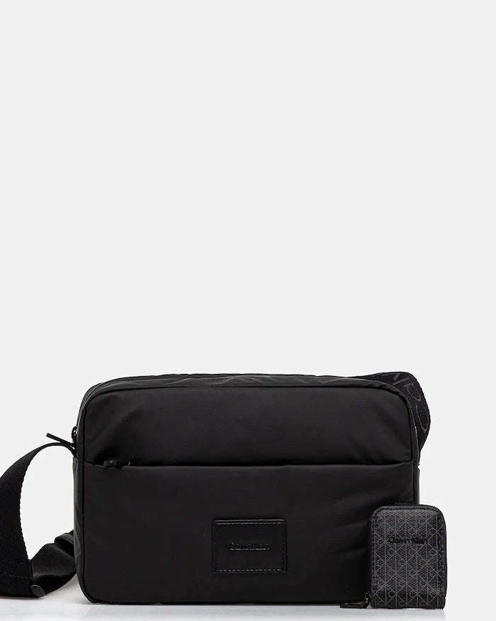 Calvin Klein Omuz Çantası