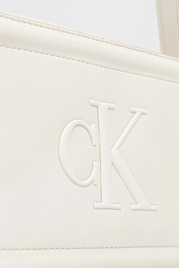 Calvin Klein kadın suni deri çapraz çanta