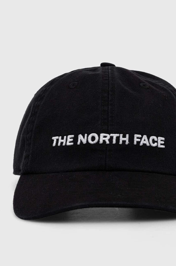 Шапка с козирка The North Face