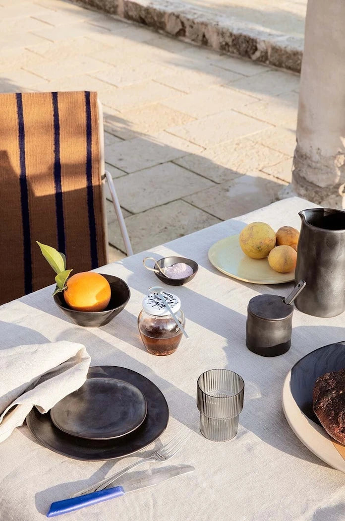 Кутия с капак ferm LIVING Flow Jar