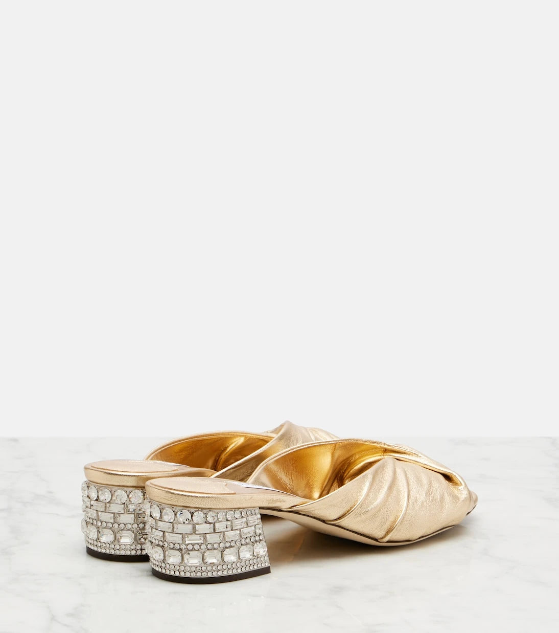 Jimmy Choo - حذاء ميول "مالا" من الجلد الميتاليك المزين