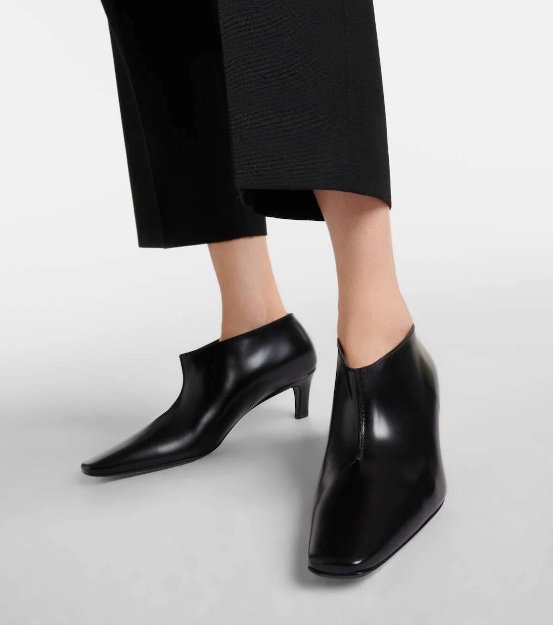 Toteme - Wide Shaft leather ankle boots