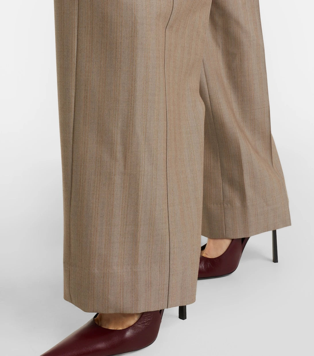 Victoria Beckham - Herringbone virgin wool pleated pants