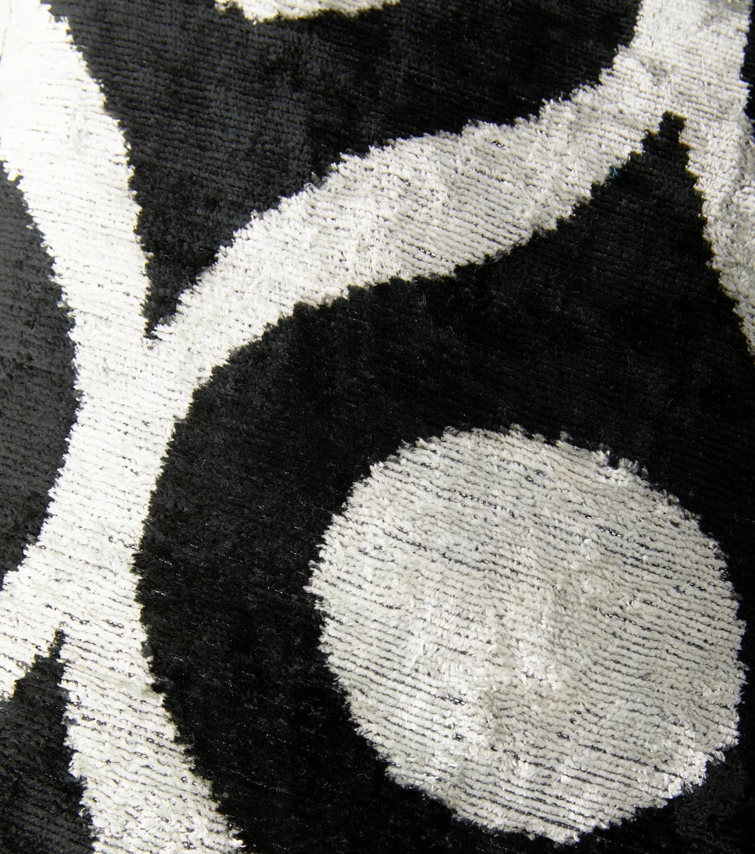 Les-Ottomans - Silk velvet cushion