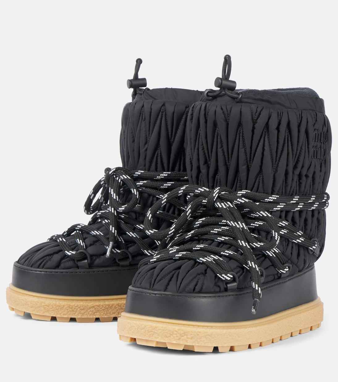 Miu Miu - Logo matelassé snow boots