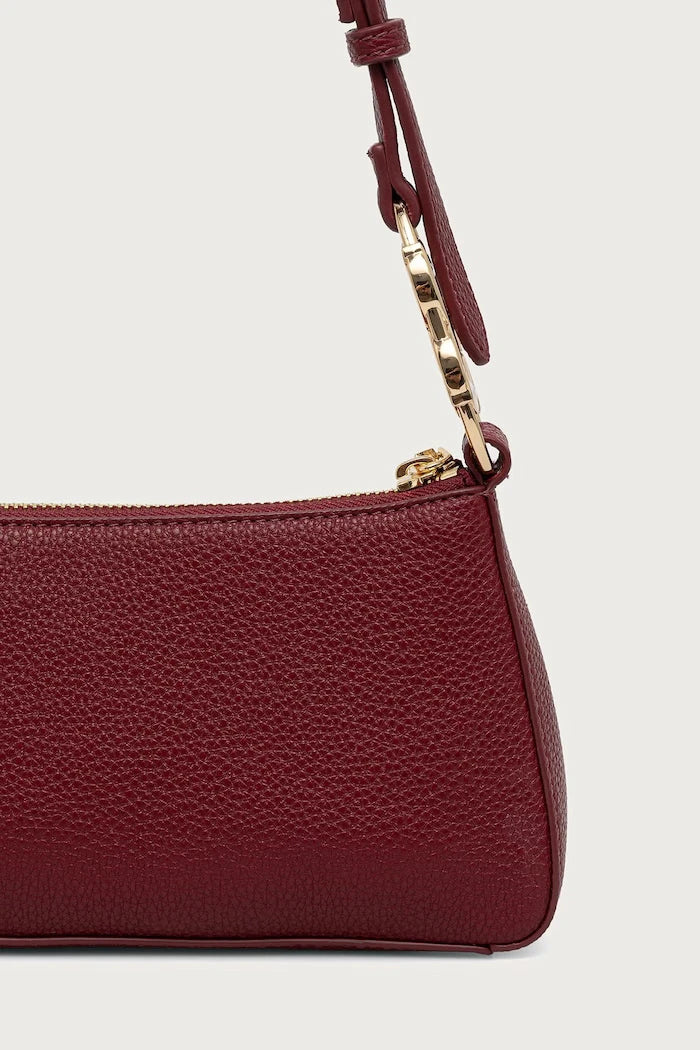 Love Moschino kadın imitasyon deri baguette çanta