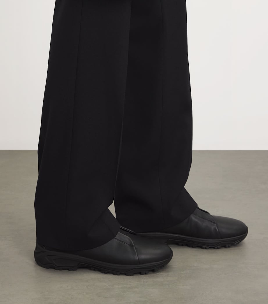 Leather Triple Stitch Vetta Sneakers