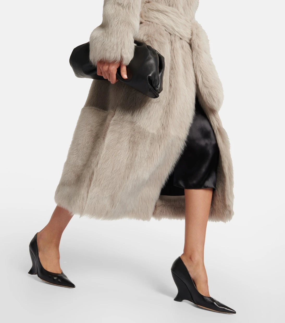 Bottega Veneta - Belted shearling coat