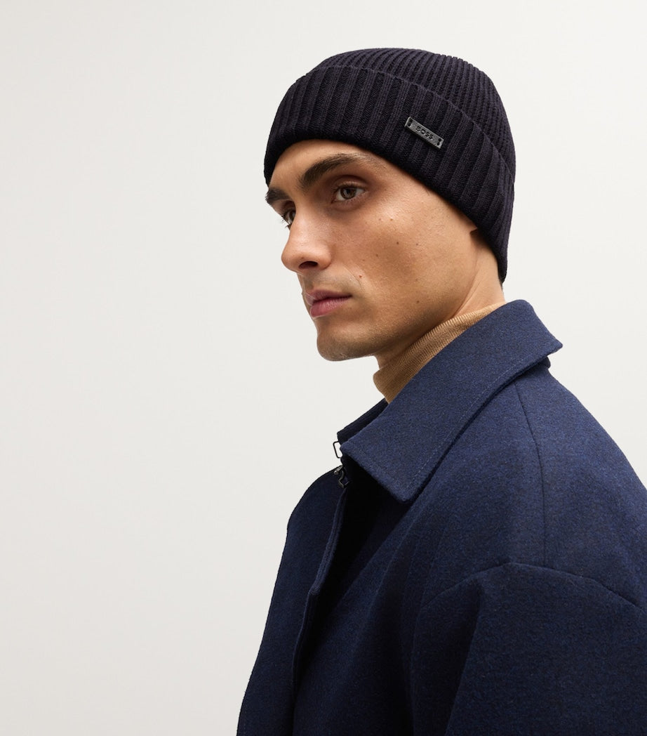 Virgin Wool Logo-Badge Beanie