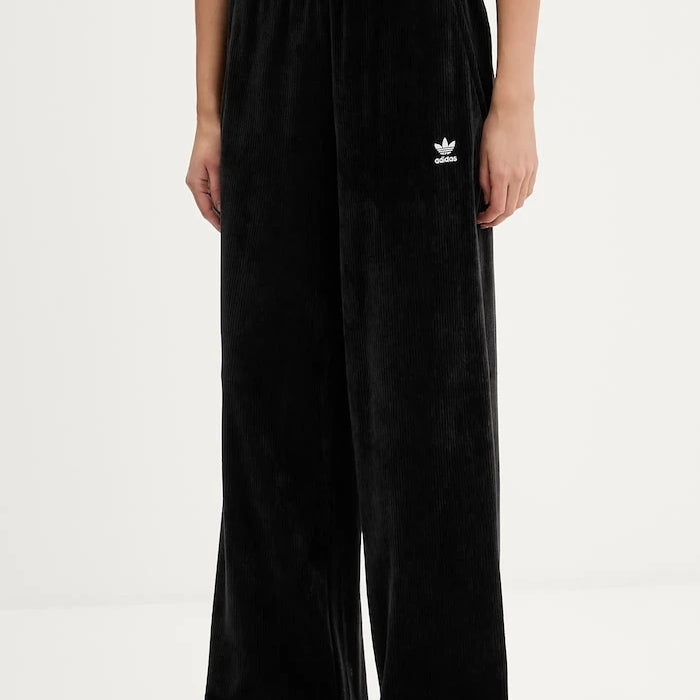 adidas Originals kadın eşofman altı Essentials
