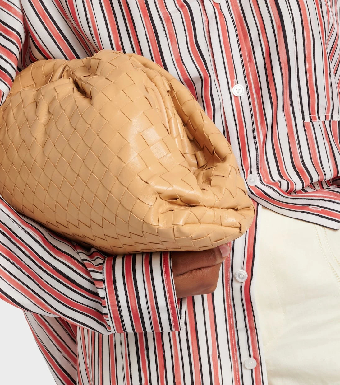 Bottega Veneta - Pouch intrecciato leather clutch
