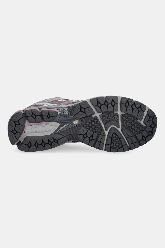 Маратонки New Balance 860