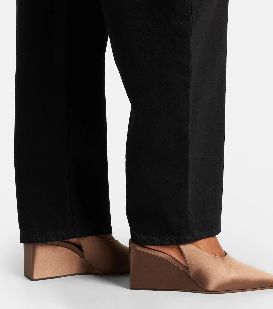Alaïa - Cube 75 satin slingback wedges