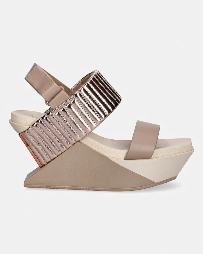 United Nude Кожени сандали на клин Delta Wedge Puffier