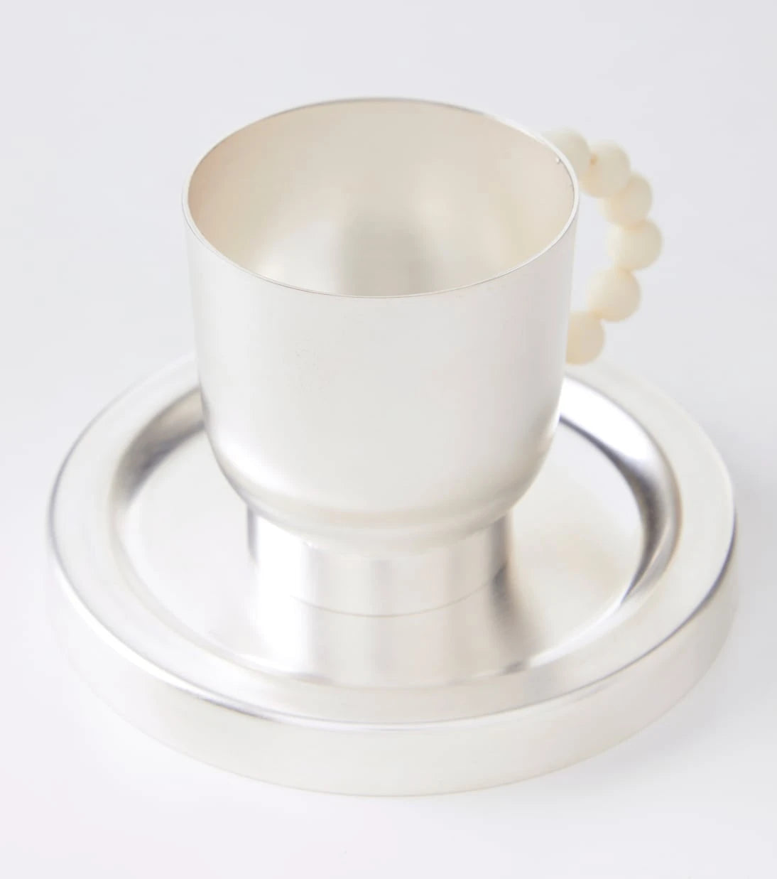 Natalia Criado - Perlina teacup and saucer set