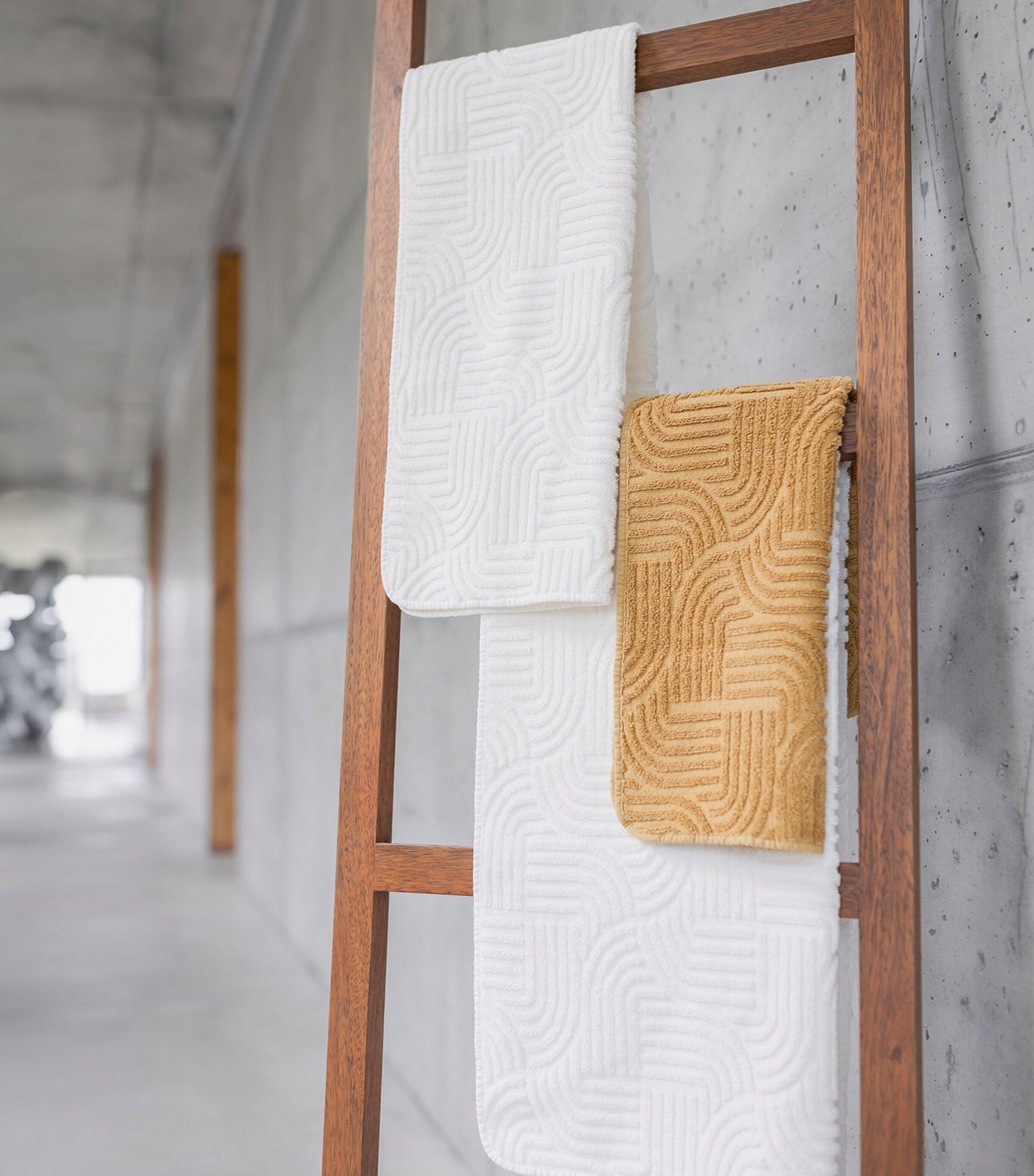 Abyss & Habidecor Egyptian Cotton Olly Hand Towel (55cm x 100cm)