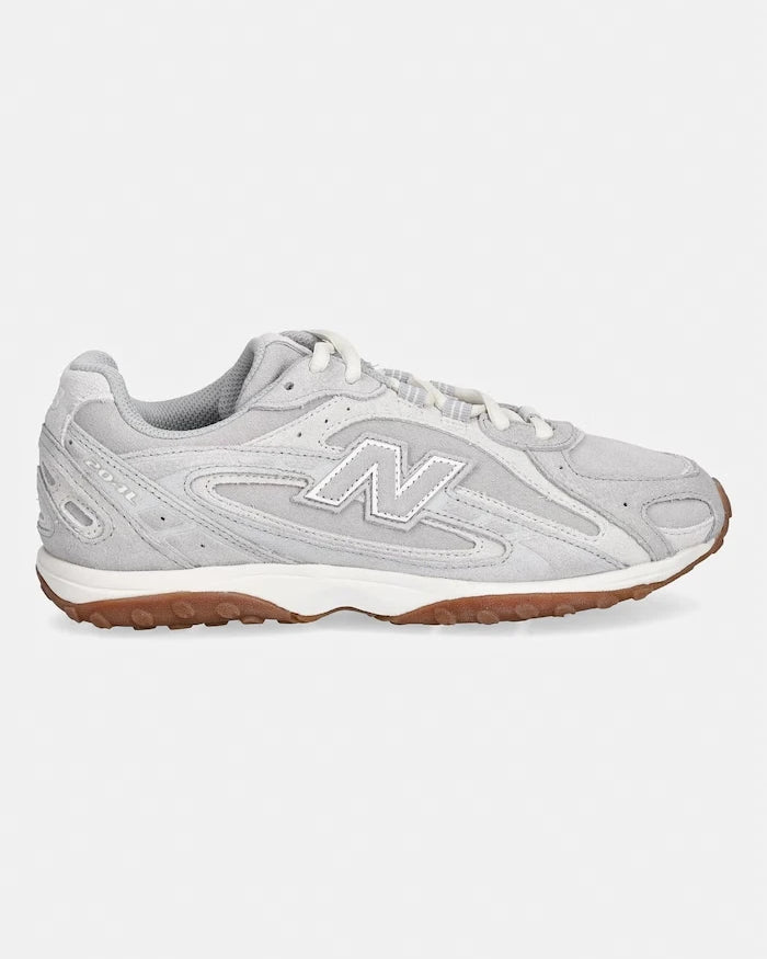 New Balance 204 kadın süet spor ayakkabı