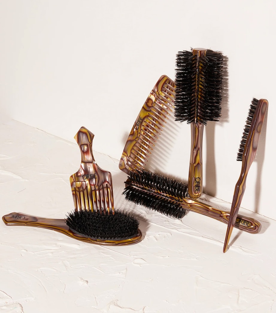 Oribe Medium Round Brush