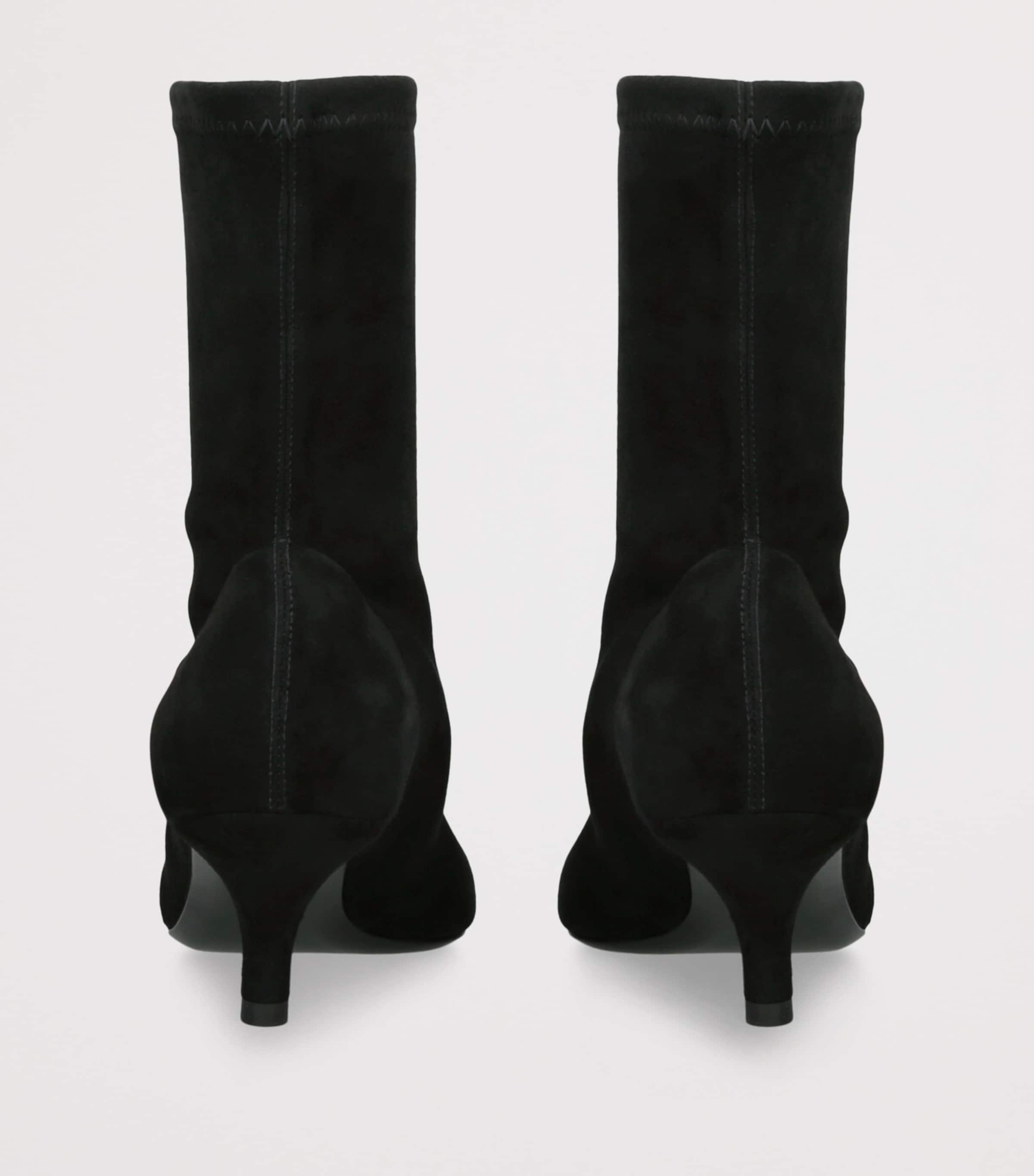 Black Suede Heeled Boots 55