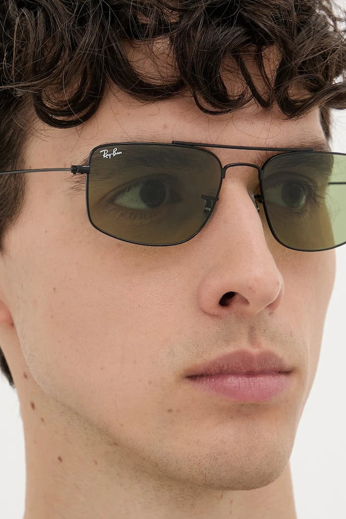 Ray-Ban