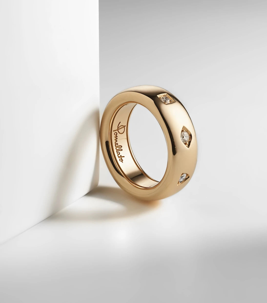 Pomellato - Iconica 18kt rose gold ring with diamonds