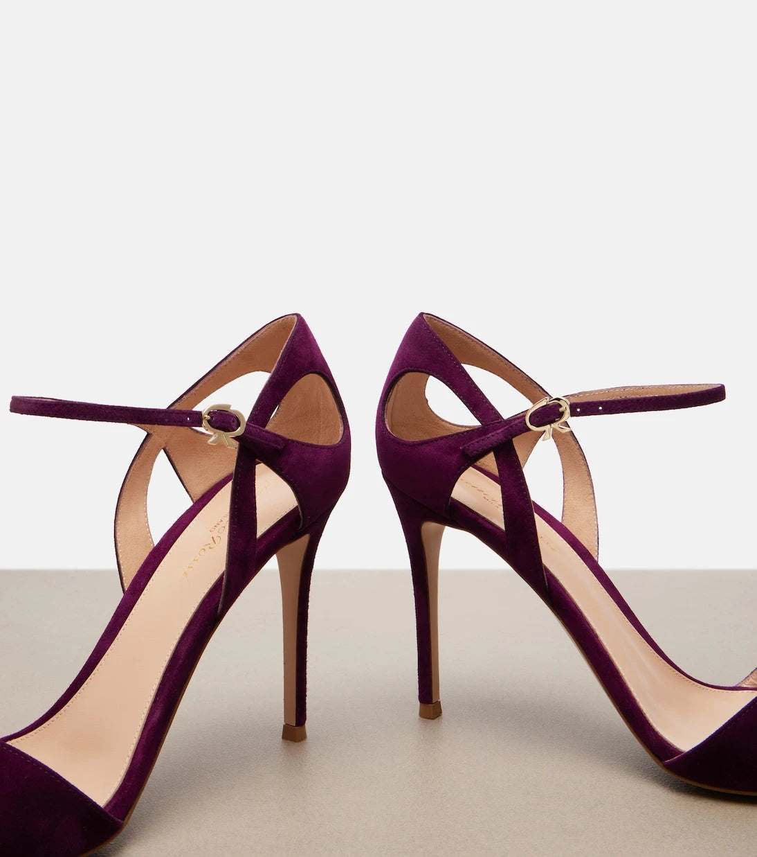 Gianvito Rossi - Suede sandals