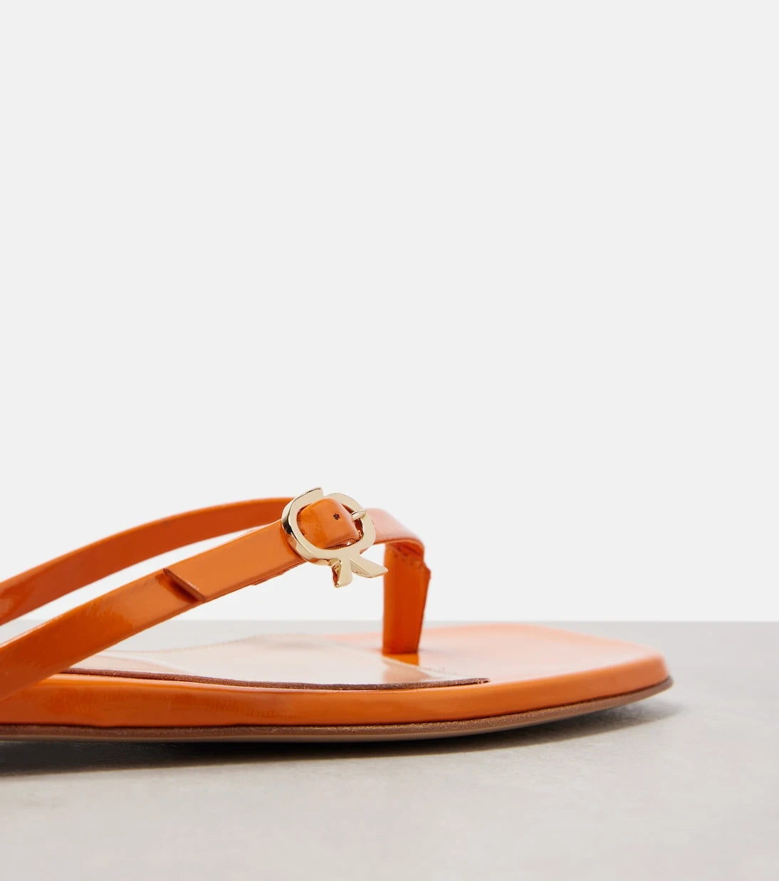 Gianvito Rossi - Ribbon patent leather thong sandals