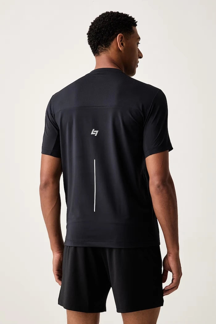 EA7 Emporio Armani Erkek Antrenman Tişörtü