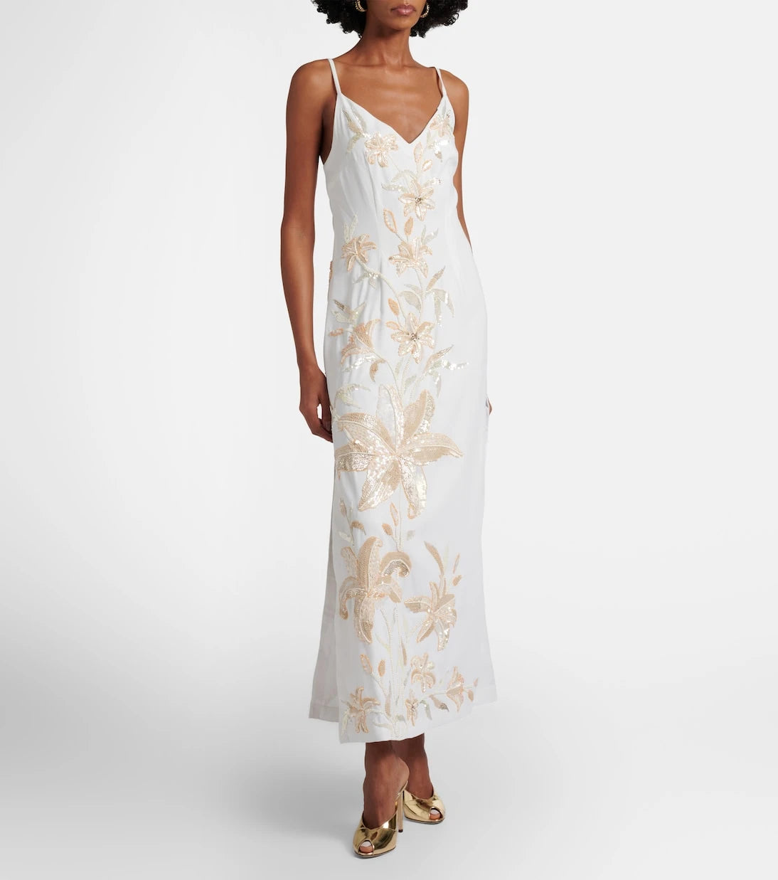 Là Fuori - Ivory Garden embellished caped gown