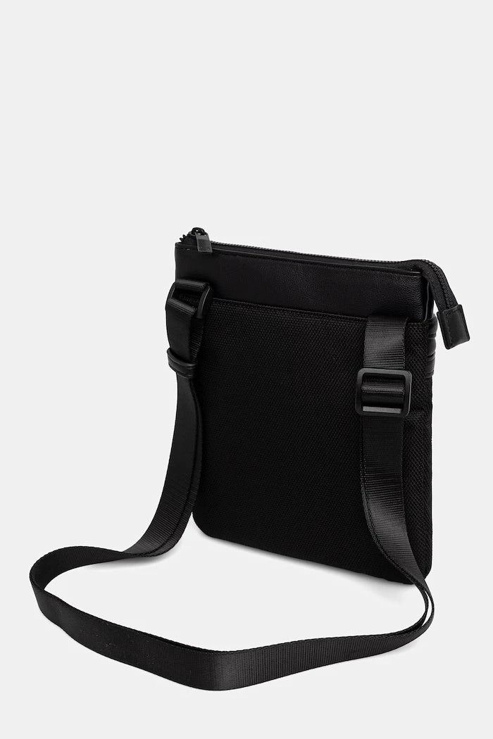 Armani Exchange чанта през рамо мъжка