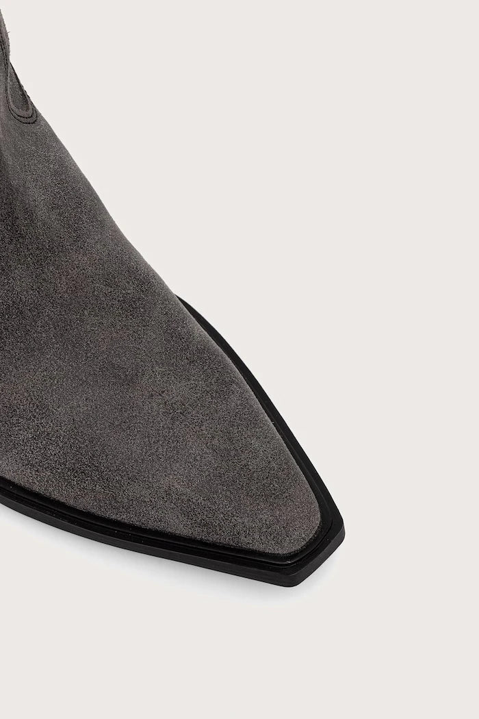 Vagabond Shoemakers kadın deri kalın topuklu kovboy botu KELSEY