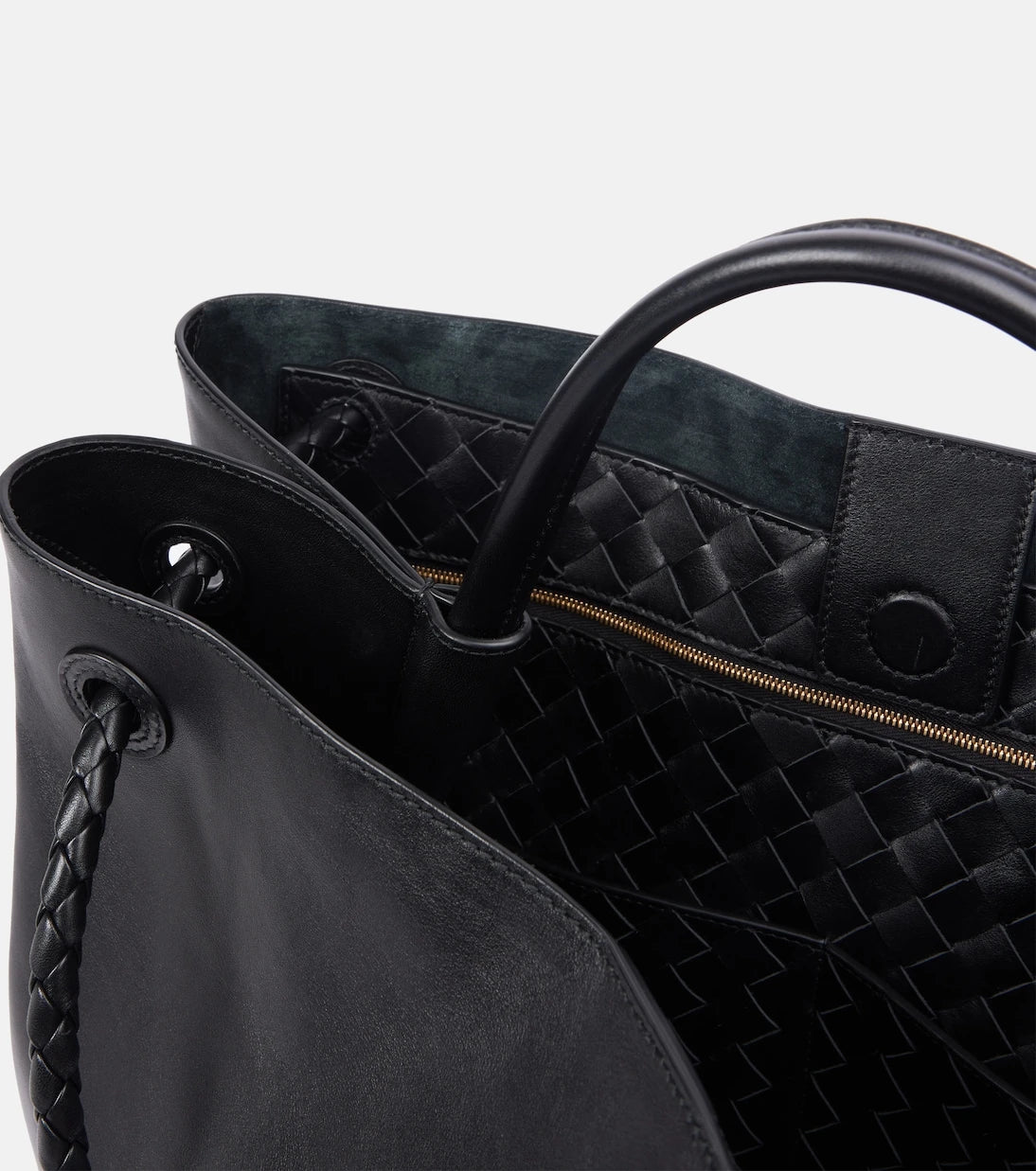 Bottega Veneta - حقيبة أنديامو الكبيرة من الجلد