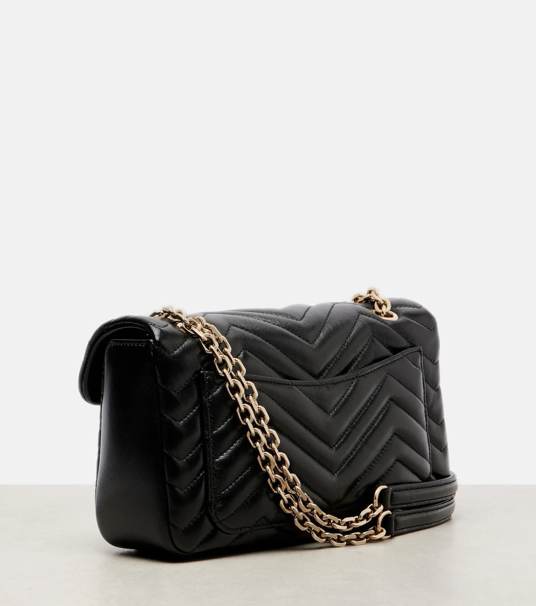 Gucci - GG Marmont Medium leather shoulder bag